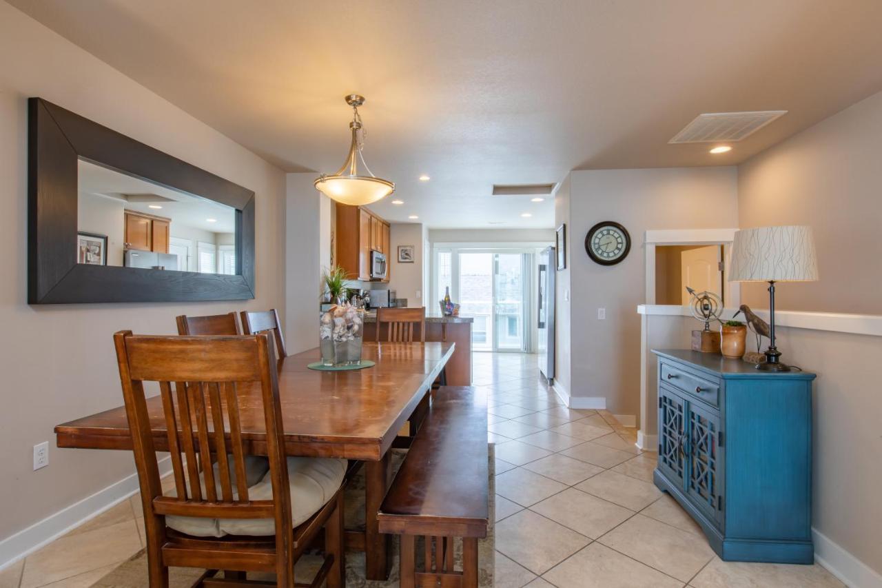 Rockaway Beach Vibes,Waterfront Oceanfront Rockaway Beach House Near Downtown,Wifi, Washer Dryer Bagian luar foto