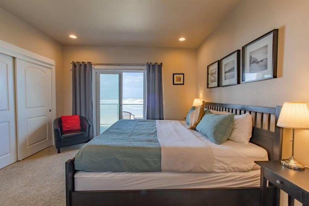 Rockaway Beach Vibes,Waterfront Oceanfront Rockaway Beach House Near Downtown,Wifi, Washer Dryer Bagian luar foto